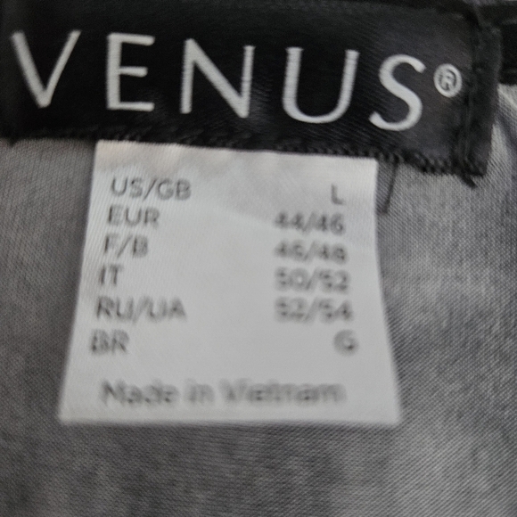 Venus tie dye embellished v-neck top Sz Large - Picture 9 of 9